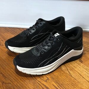 Dansko Women's Pace Walking Shoe with Arch Support Women’s Sz 39 European!